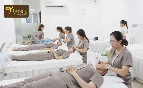 Học viện spa chăm sóc da tại Yên Viên, Gia Lâm