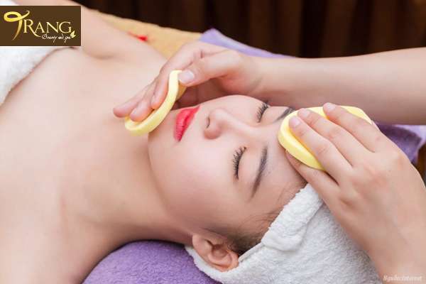 Massage mặt Trang Beauty spa